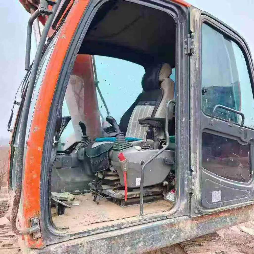 Buy Doosan DX75 Used Excavator / 6