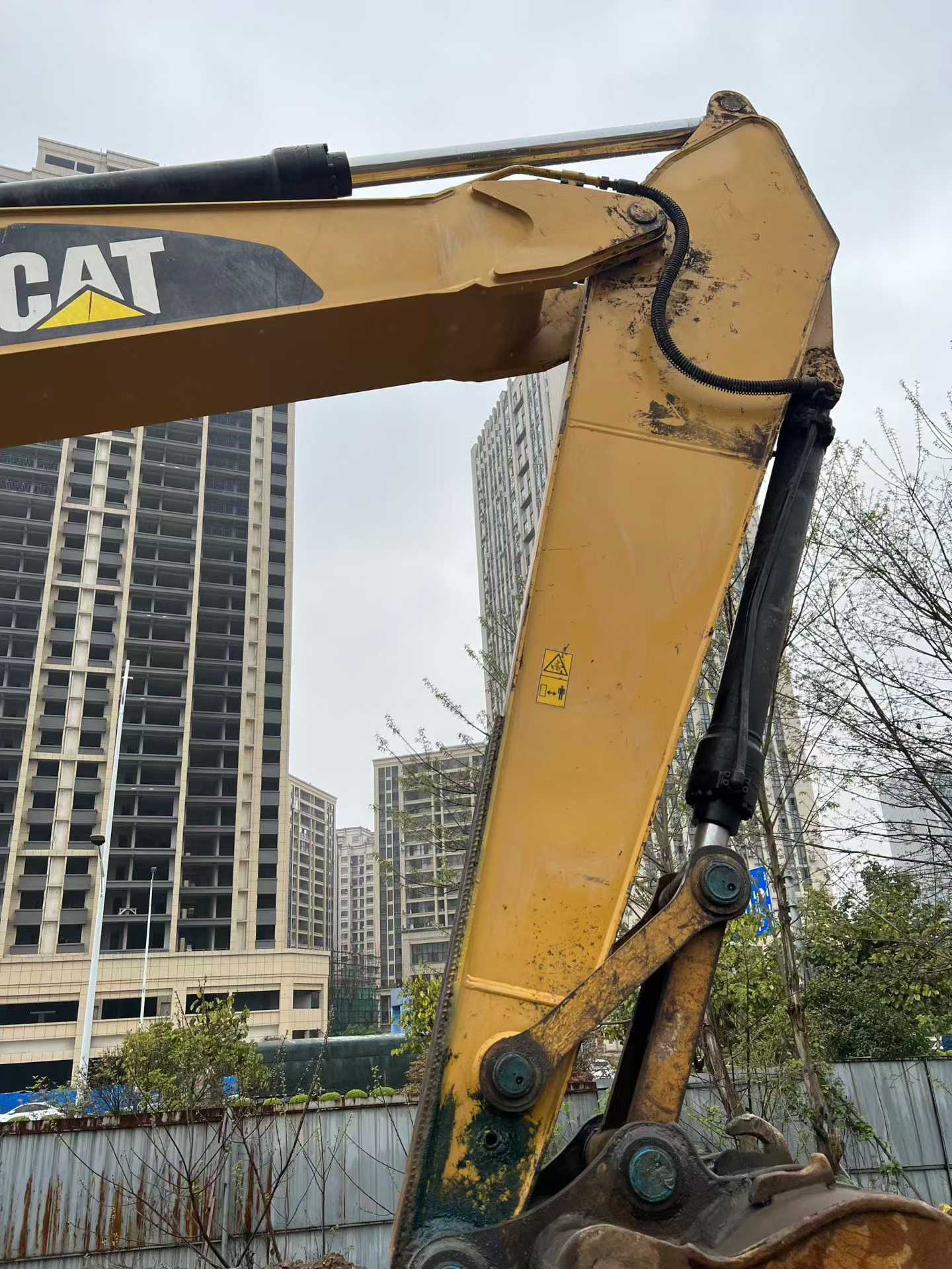 Buy Caterpillar 320D2GC Used Excavator / 2