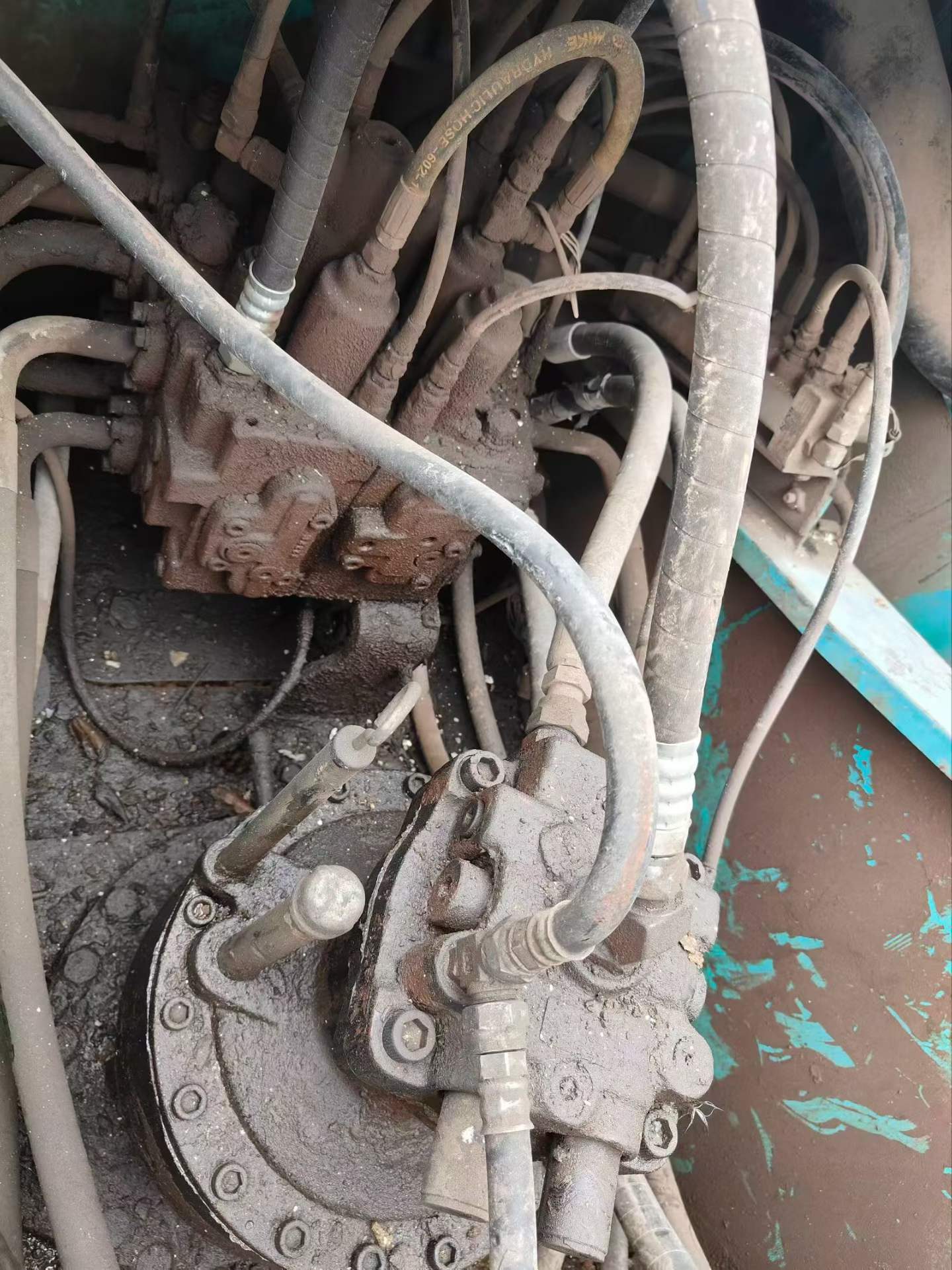 Buy Kobelco SK260 Used Excavator / 3