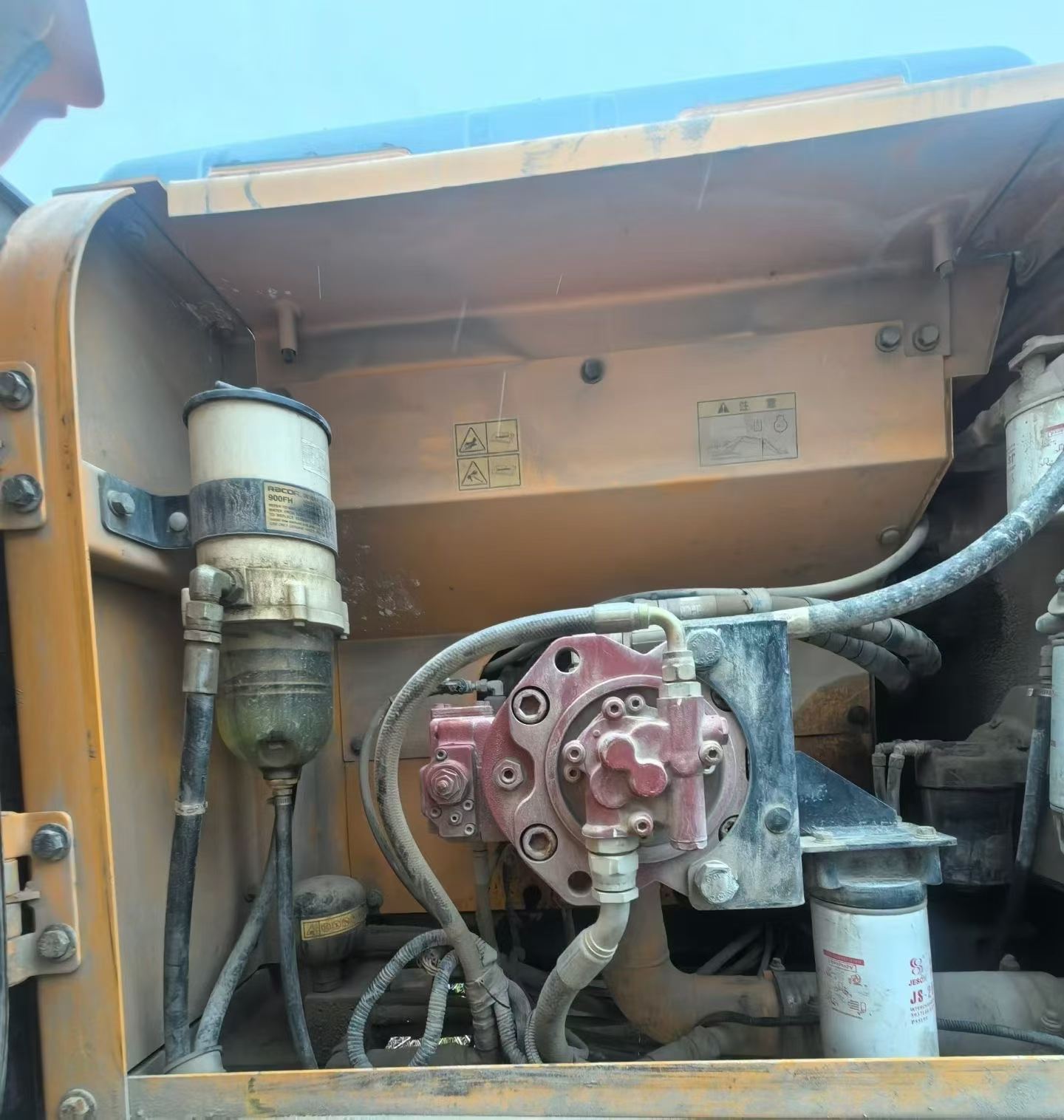 Buy Hyundai R215-7 Used Excavator / 6