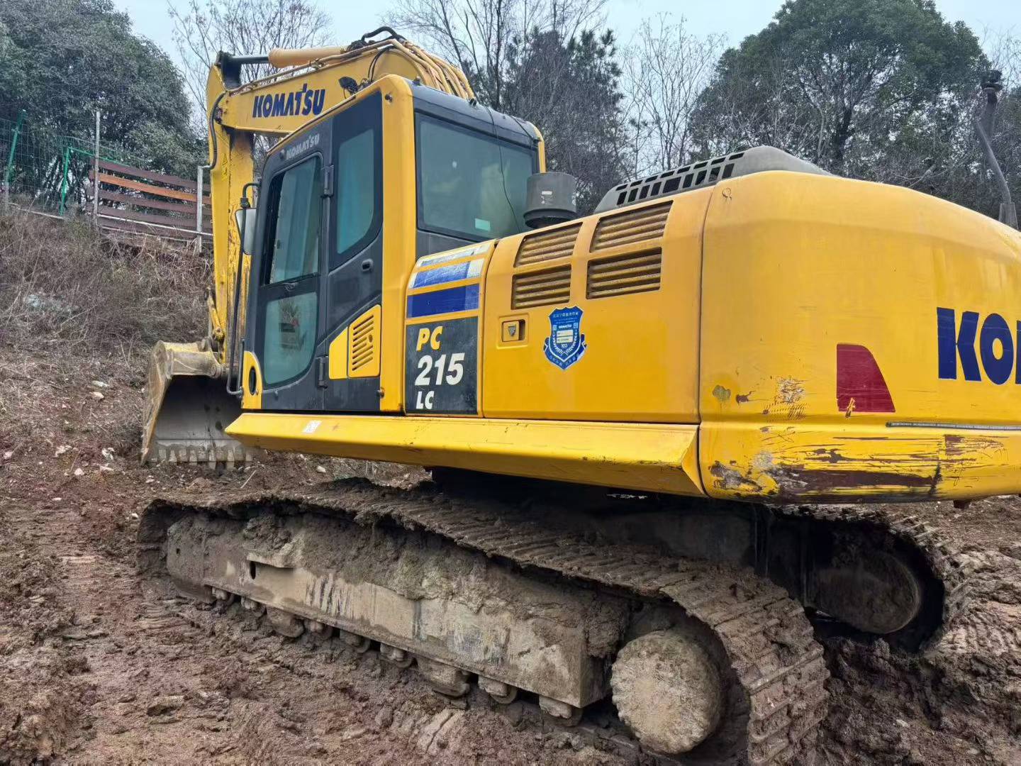 Buy Komatsu HB215LC-1 Used Excavator / 5
