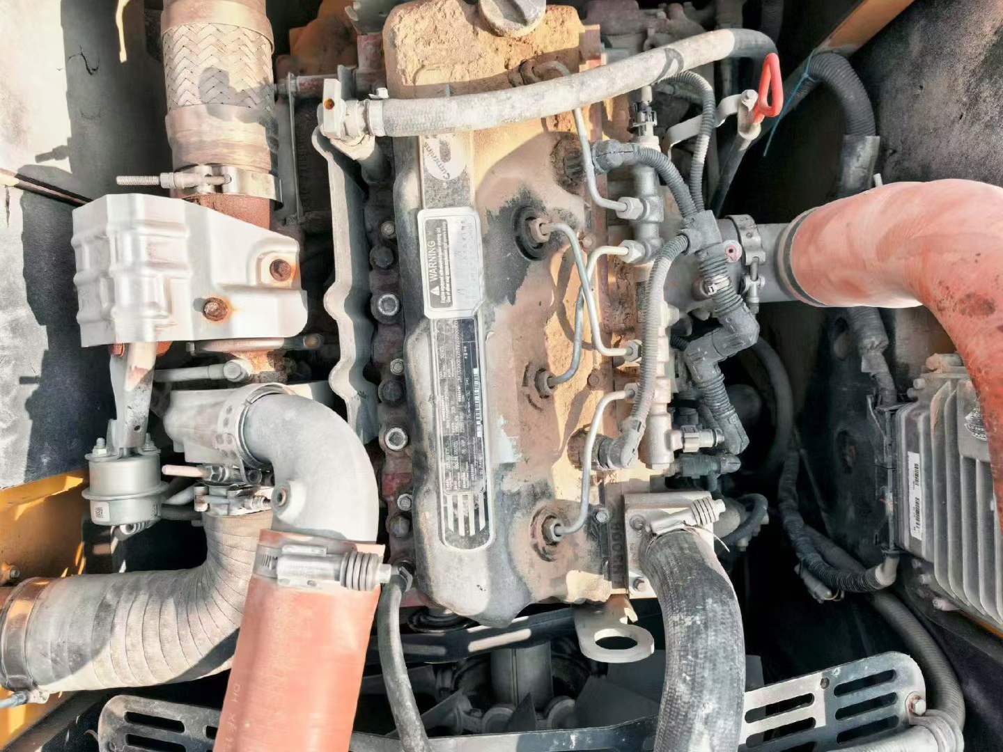 Buy XCMG XE135B Used Excavator / 6