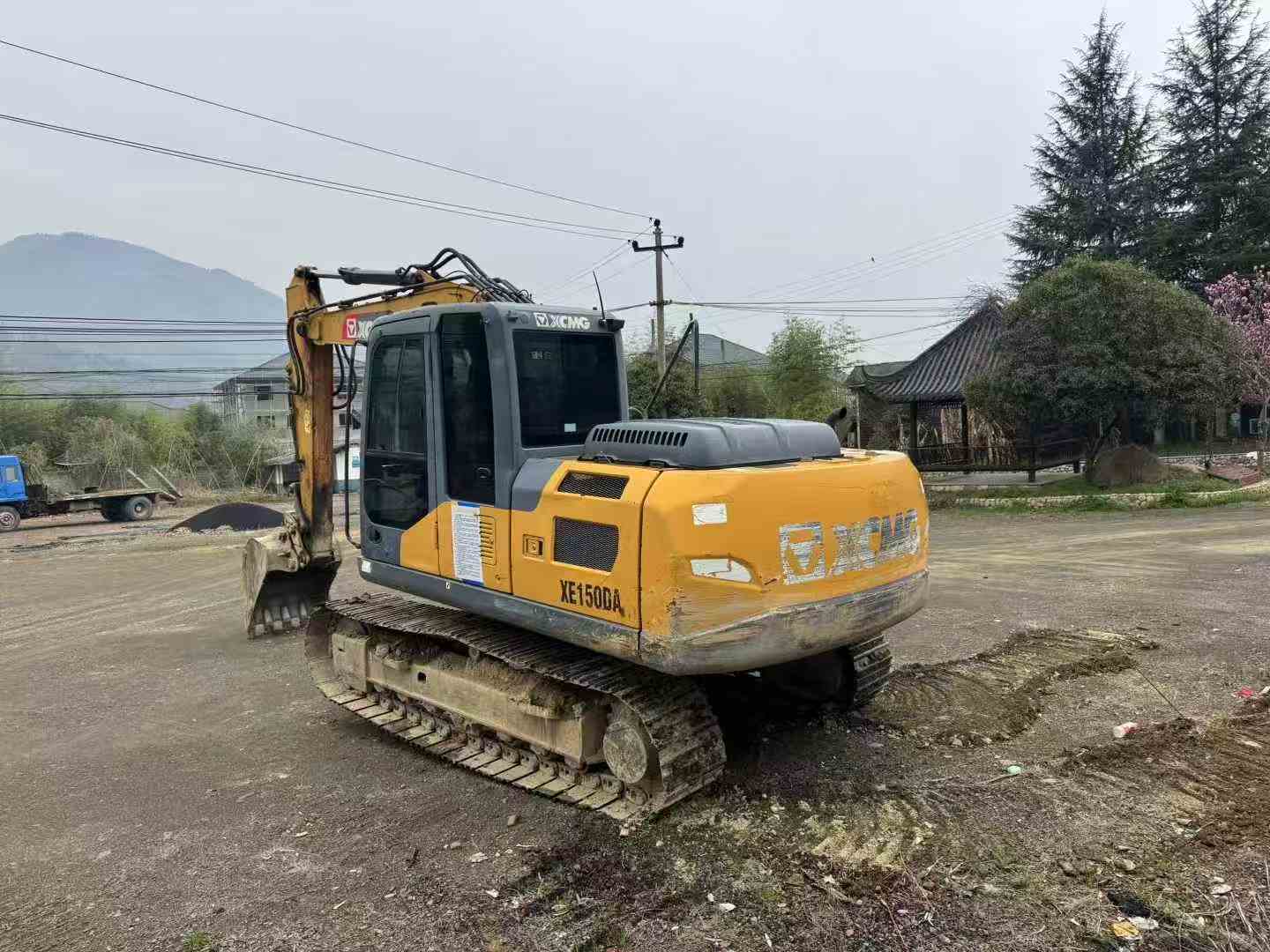 Buy XCMG XE135B Used Excavator / 8