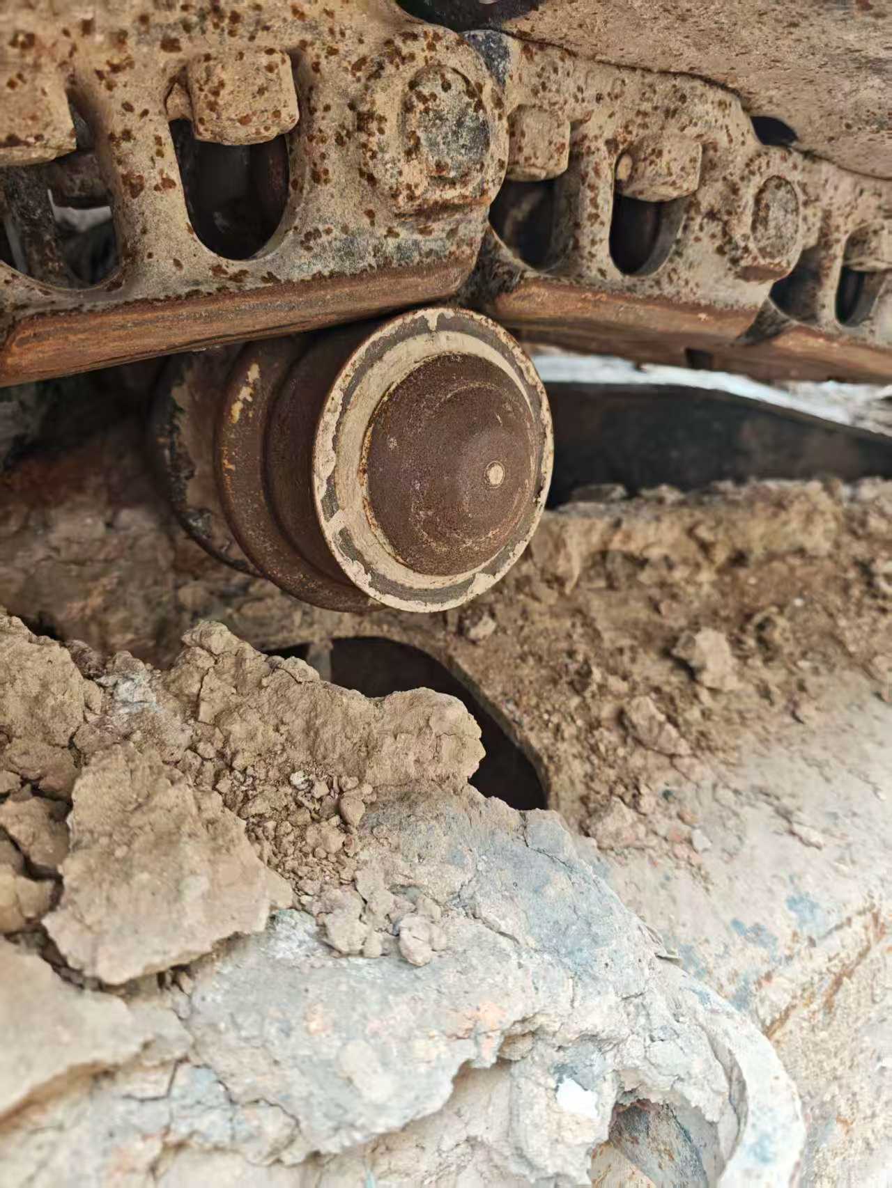 Buy Komatsu PC200 Used Excavator / 4