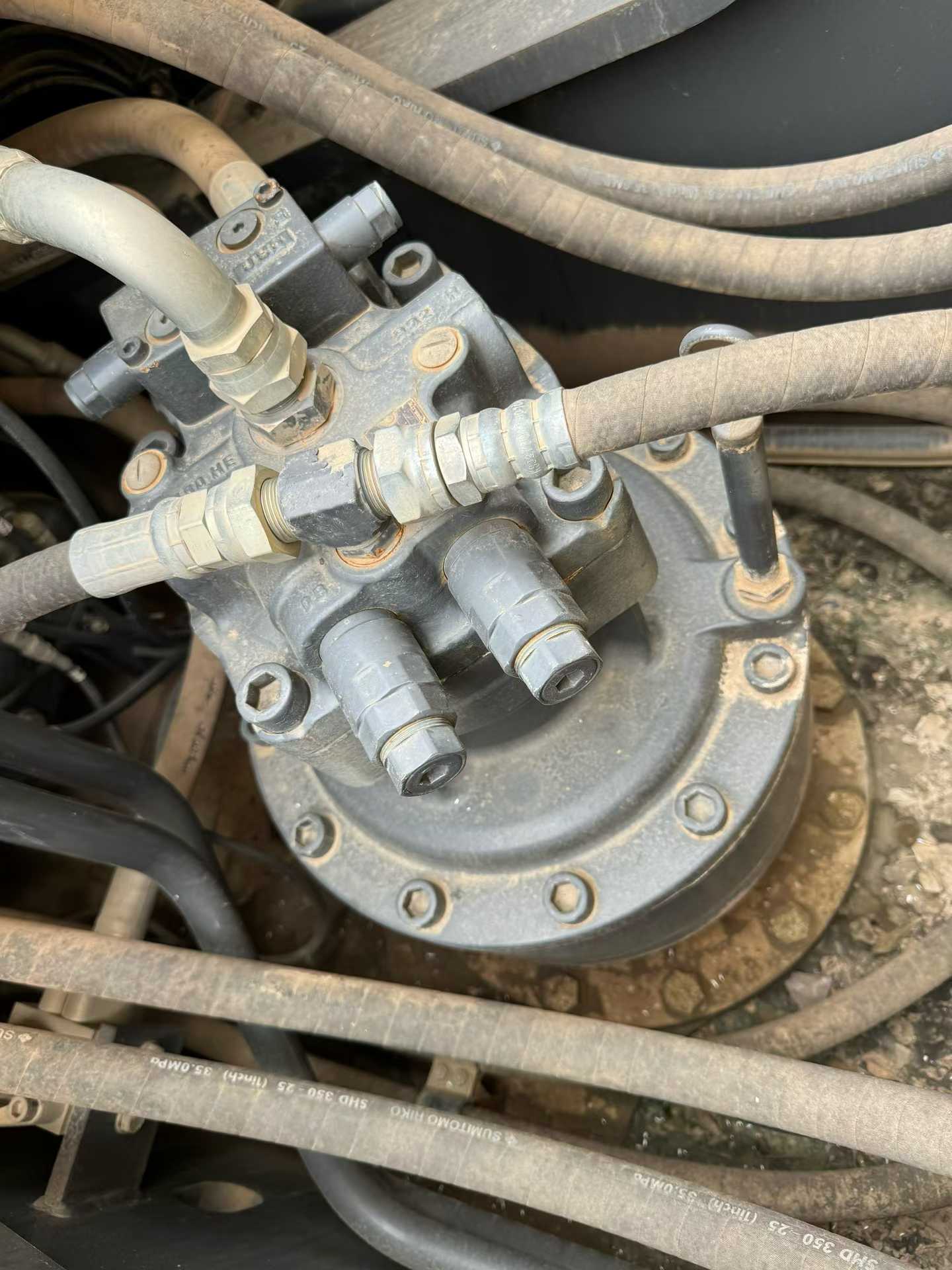 Buy Sumitomo SH380-5 Used Excavator / 3