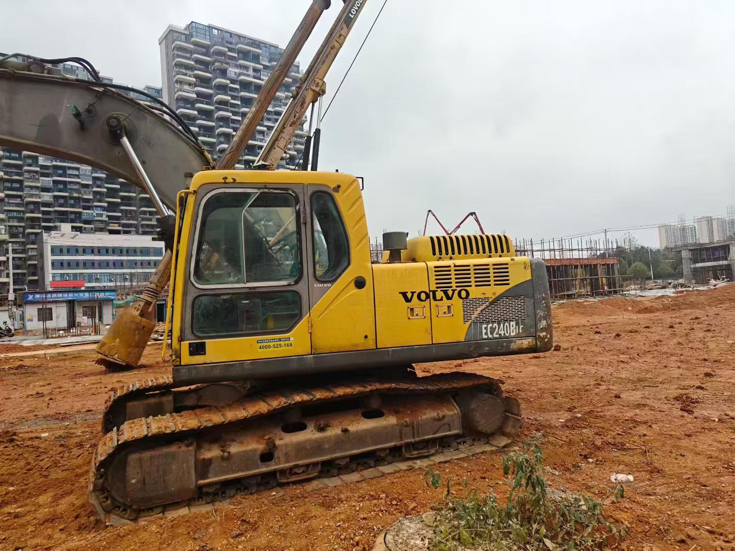 Buy Volvo EC210B Used Excavator / 4