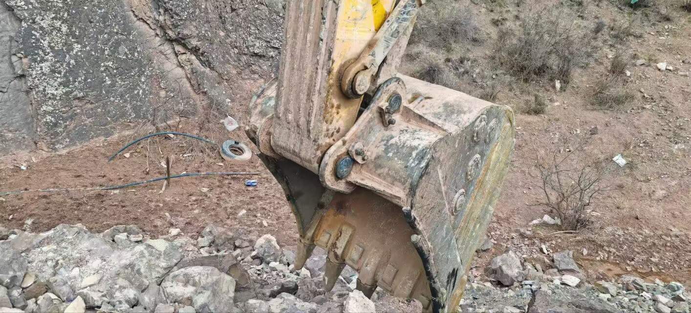 Buy Sany SY375H Used Excavator / 7