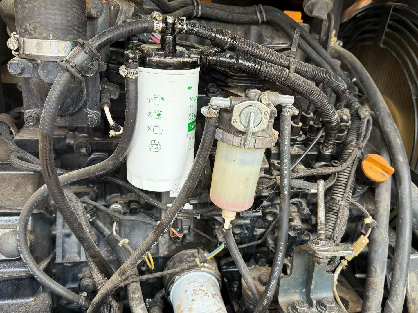 Buy Hyundai R75VS Used Excavator / 6