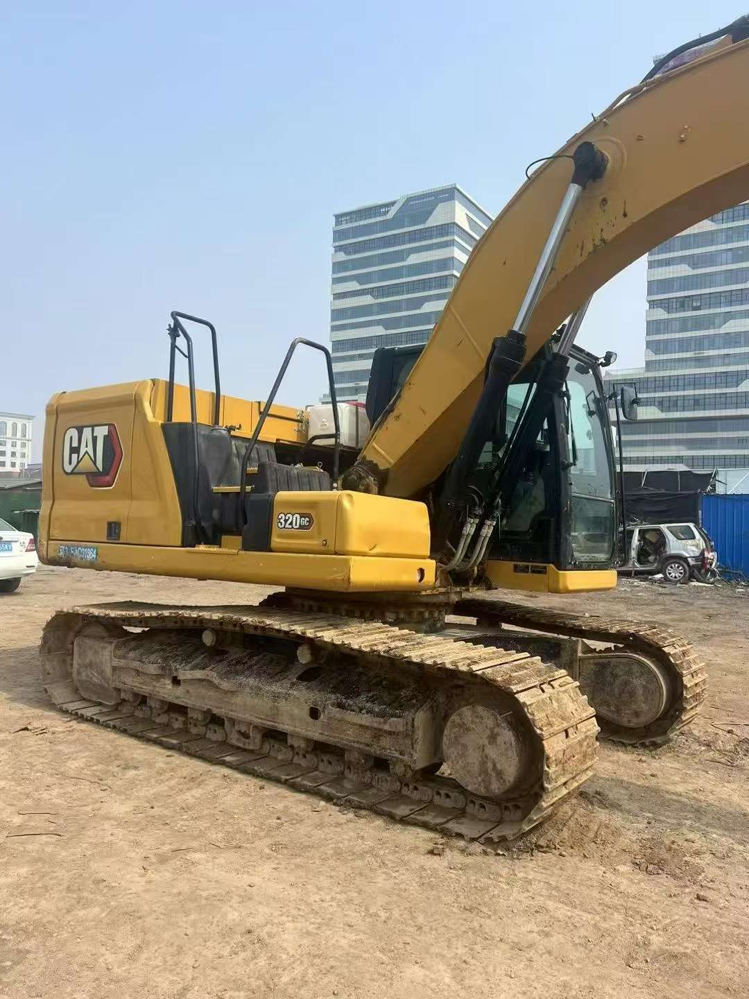 Buy Caterpillar 320A Used Excavator / 6