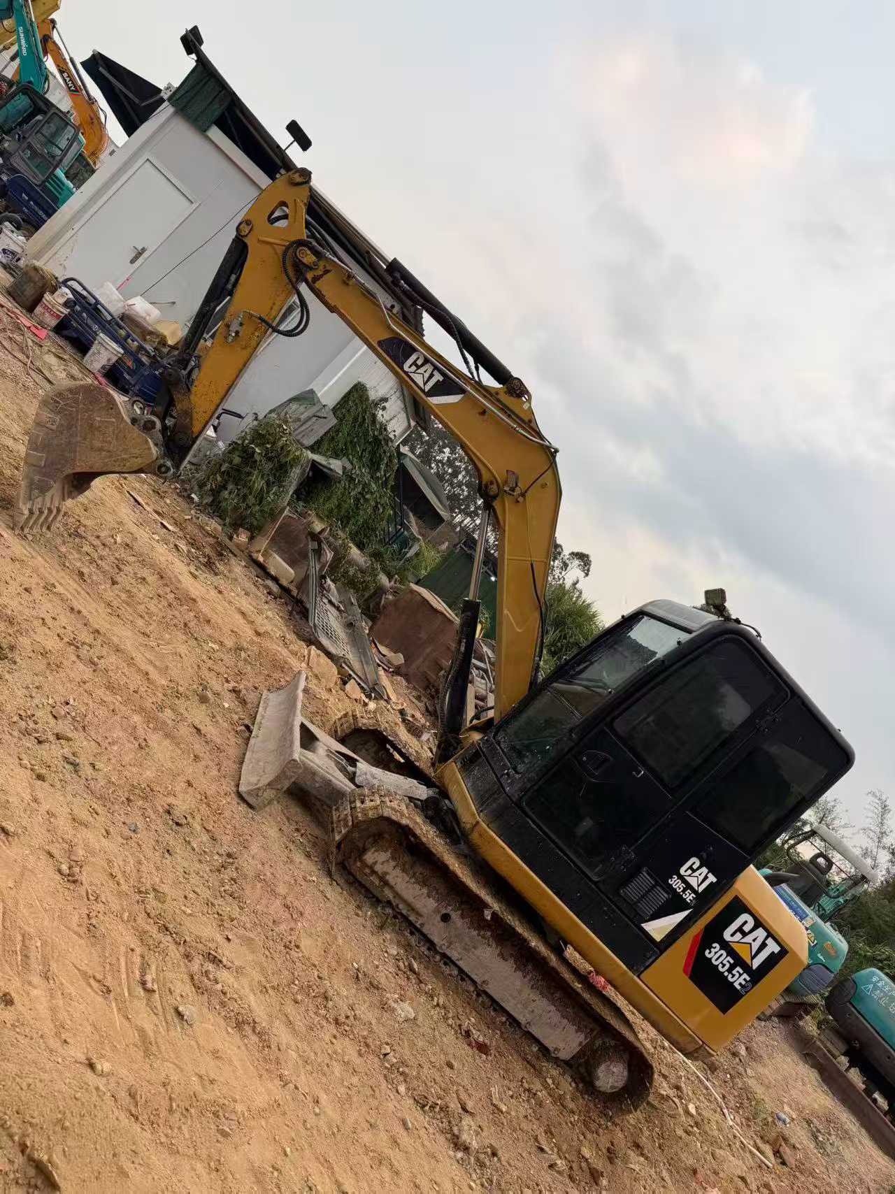 Buy Caterpillar 305B Used Excavator / 2