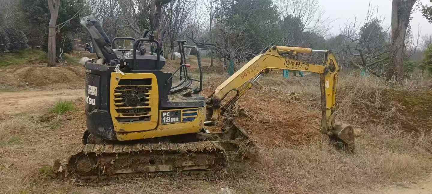 Buy Komatsu PC18MR-2 Used Excavator / 2