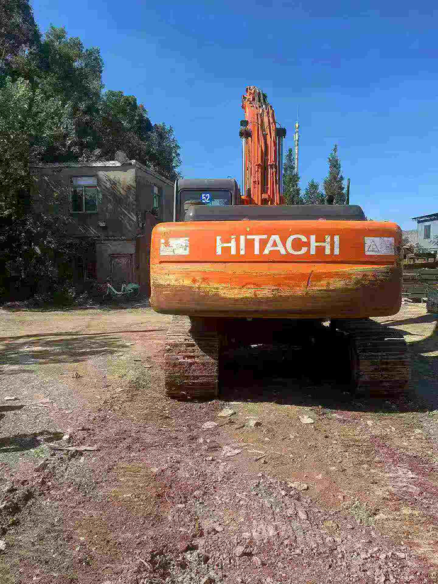 Buy Hitachi EX200 Used Excavator / 2