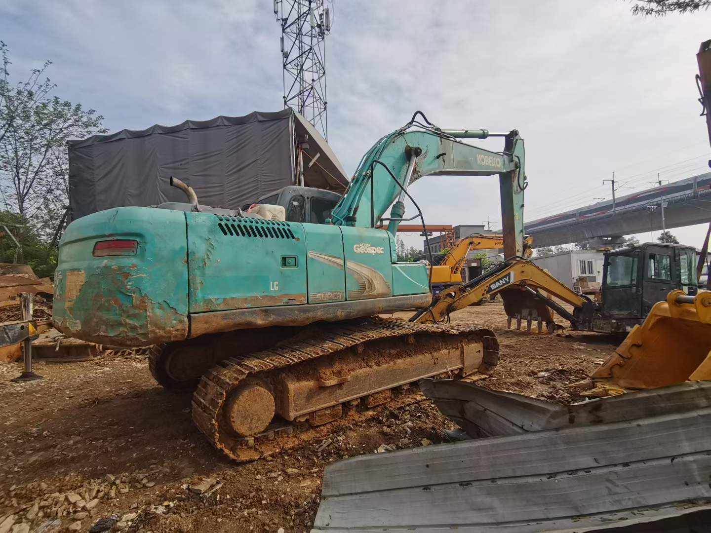 Buy Kobelco SK250 Used Excavator / 9