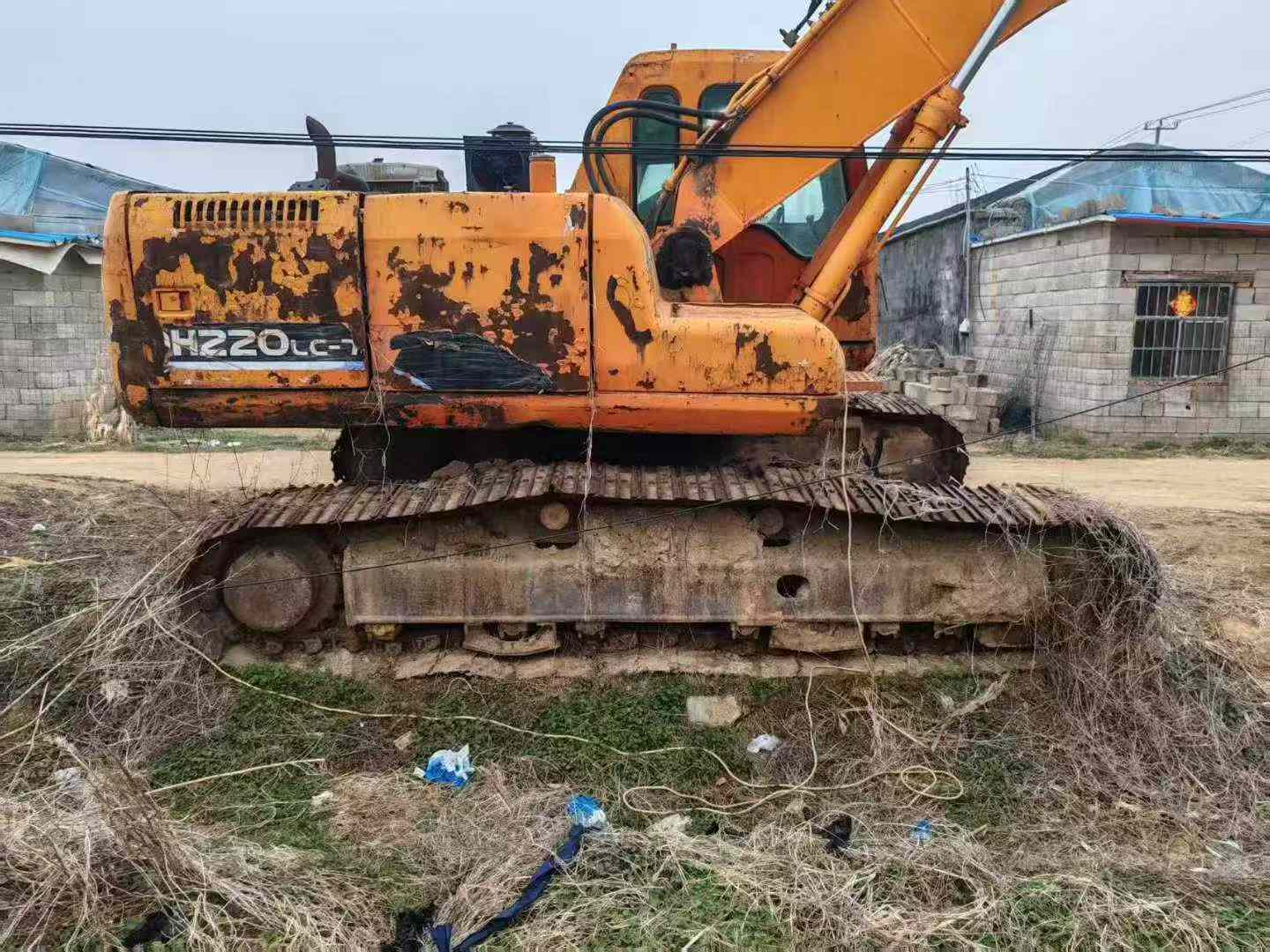 Buy Doosan DH220-7 Used Excavator / 7