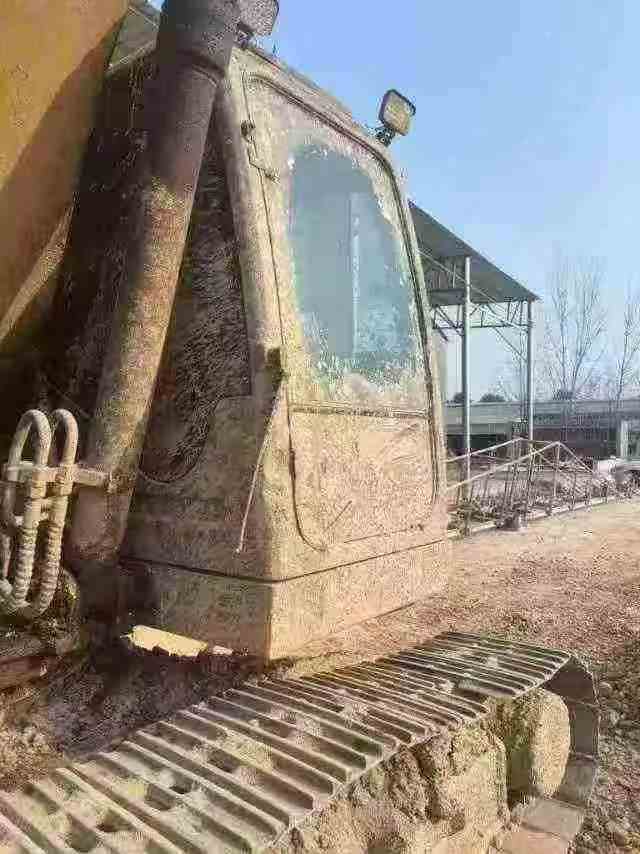 Buy XCMG XE265C Used Excavator / 8