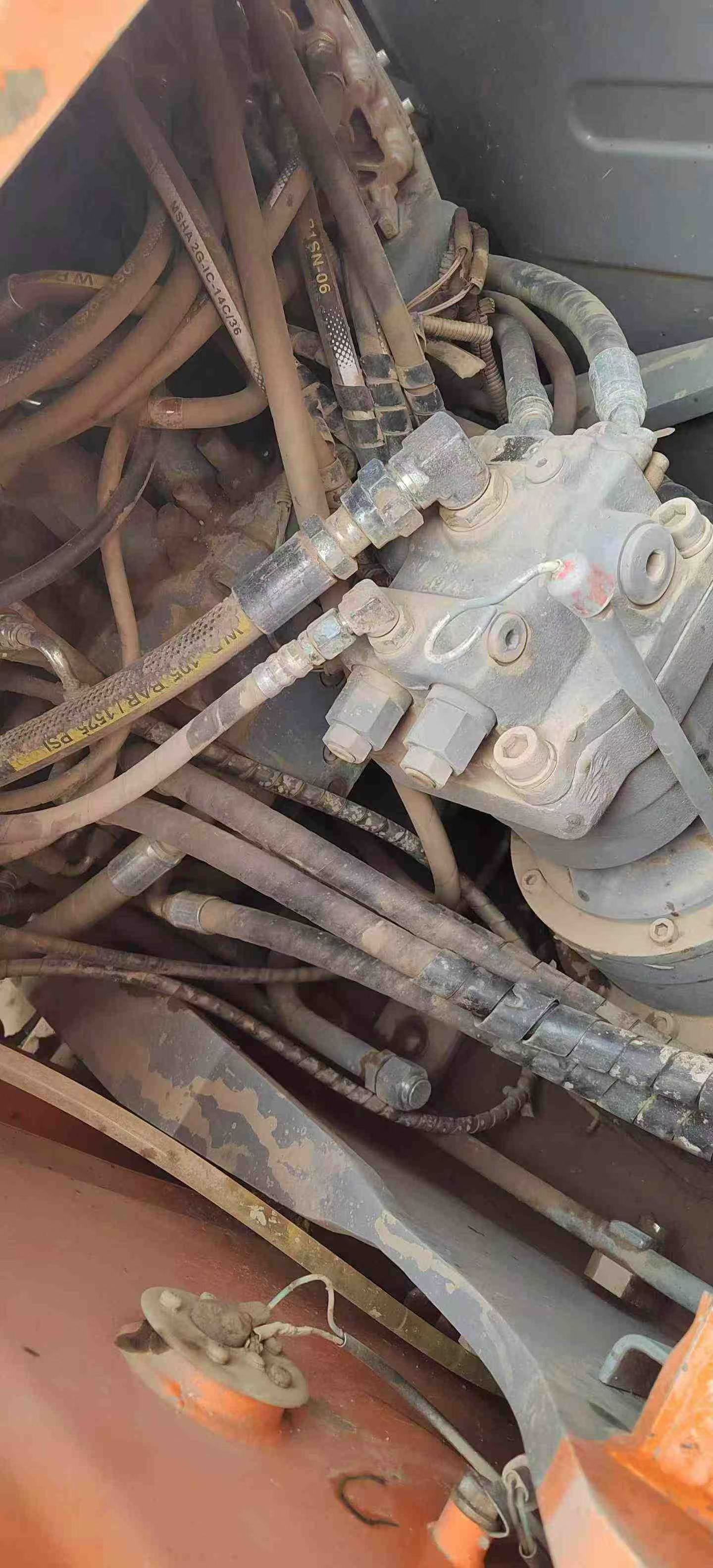 Buy Hitachi EX120 Used Excavator / 5