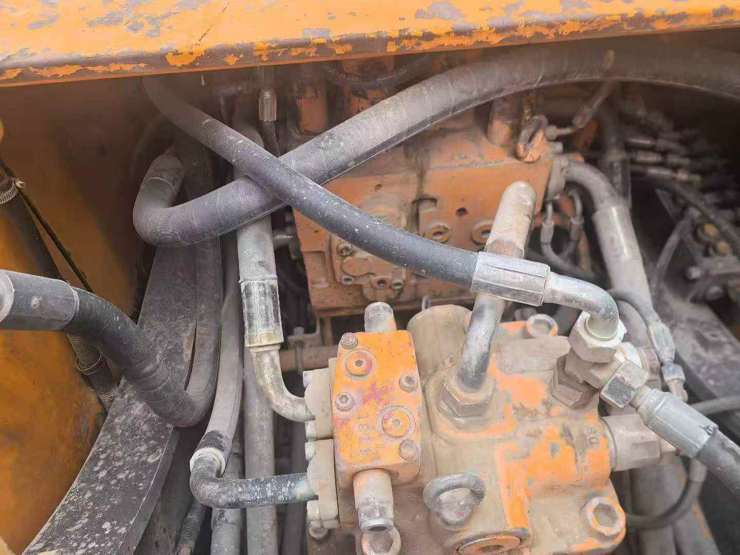 Buy Sany SY205C-8 Used Excavator / 4