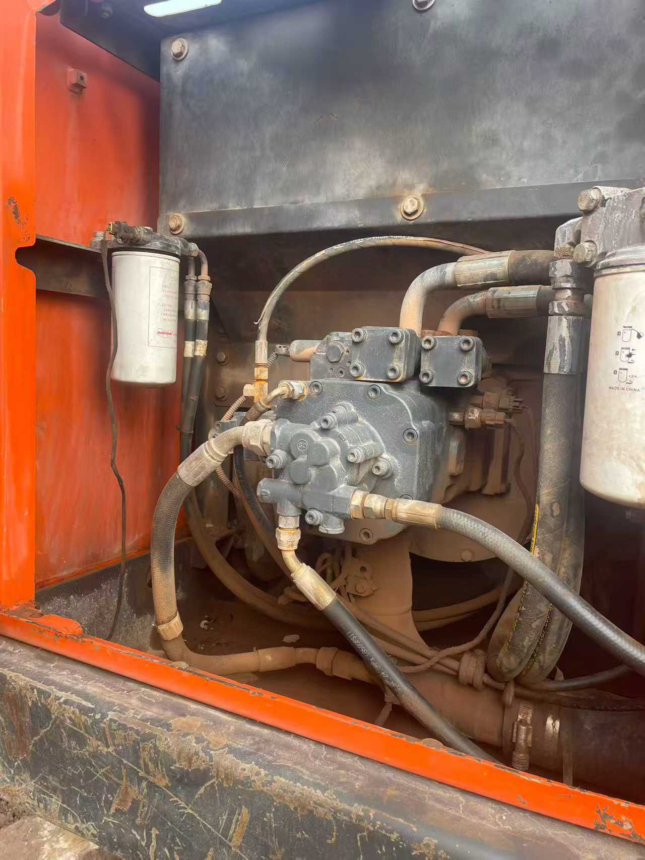 Buy Doosan DH215-7 Used Excavator / 3