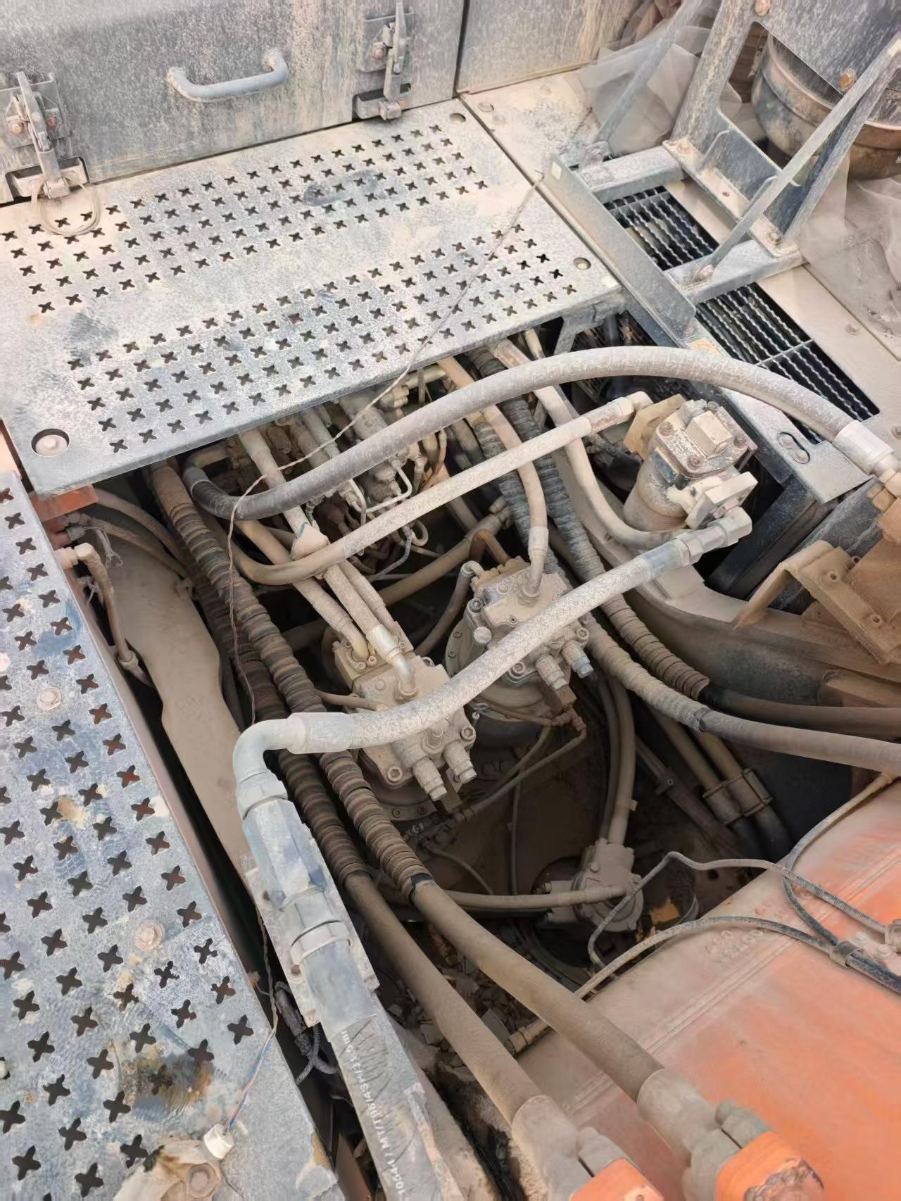 Buy Doosan DX500-SS Used Excavator / 3