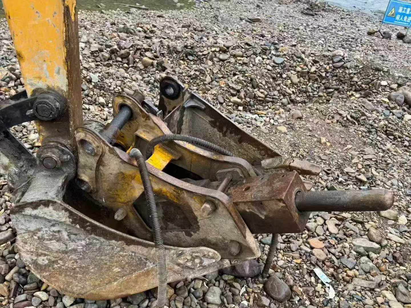 Buy Sany SY55 Used Excavator / 6