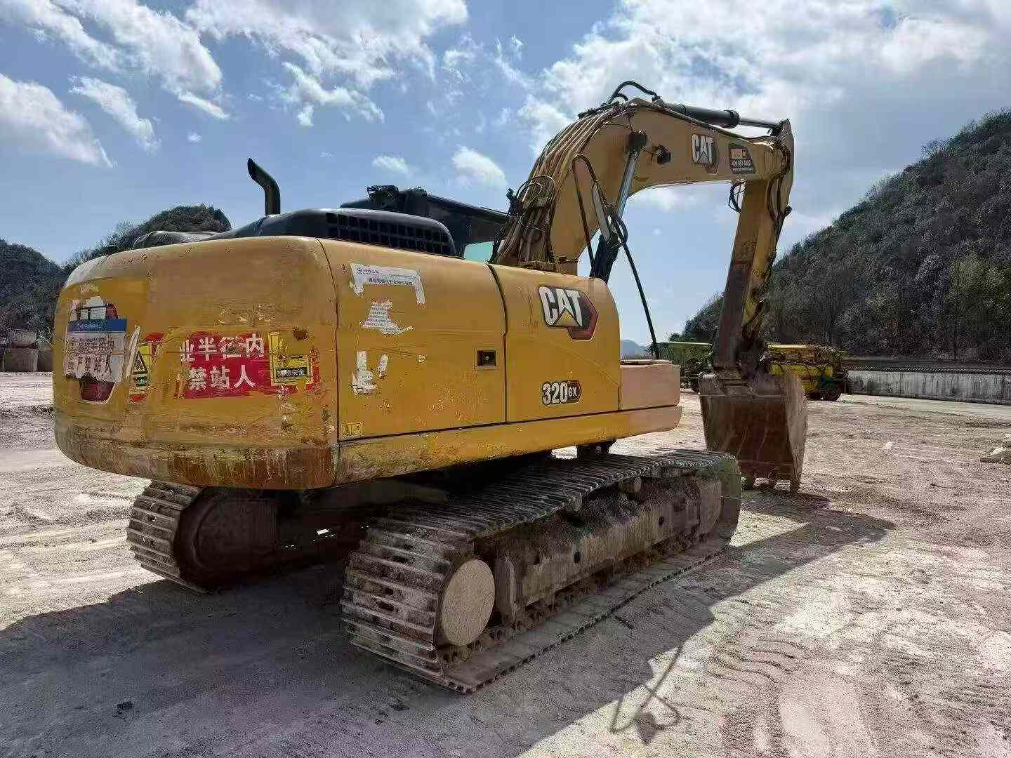 Buy Caterpillar 320A Used Excavator / 4