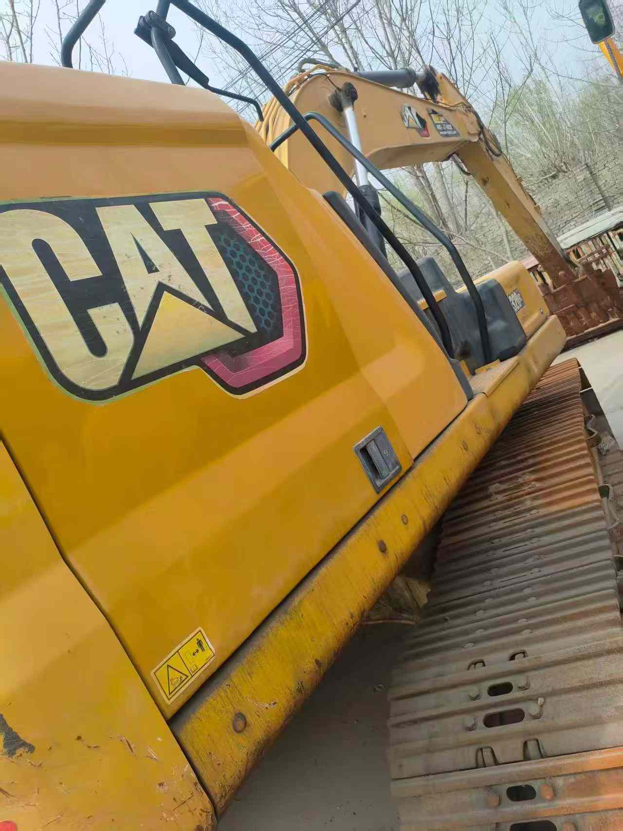 Buy Caterpillar 320A Used Excavator / 5