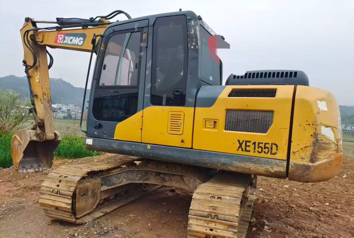 Buy XCMG XE135B Used Excavator / 2