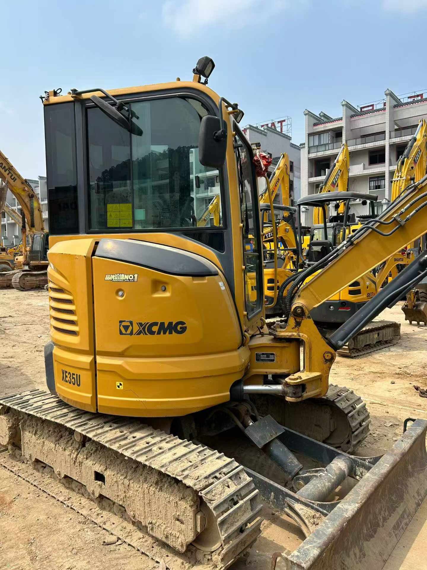 Buy XCMG XE35U Used Excavator / 3