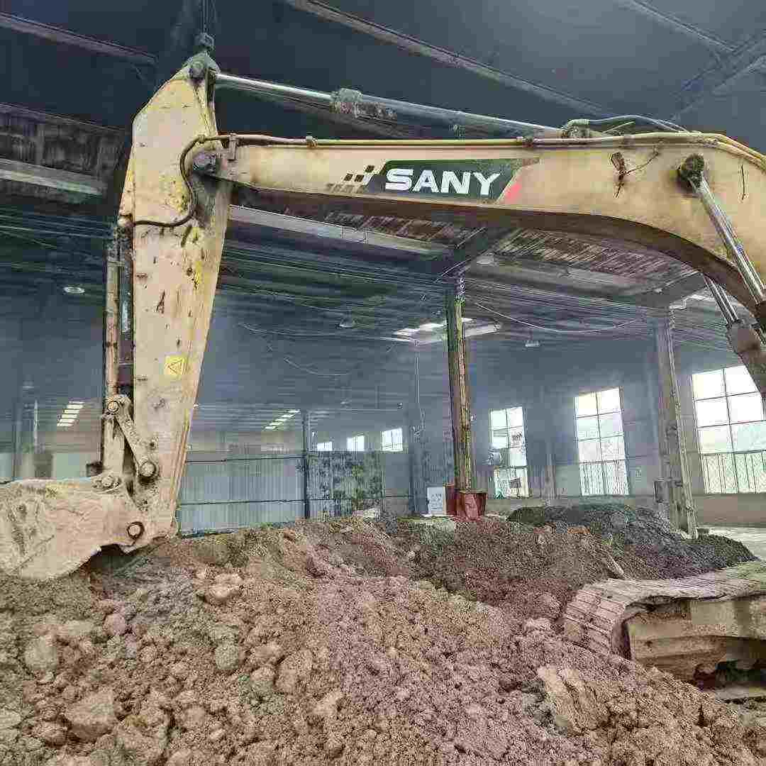 Buy Sany SY225C Used Excavator / 2