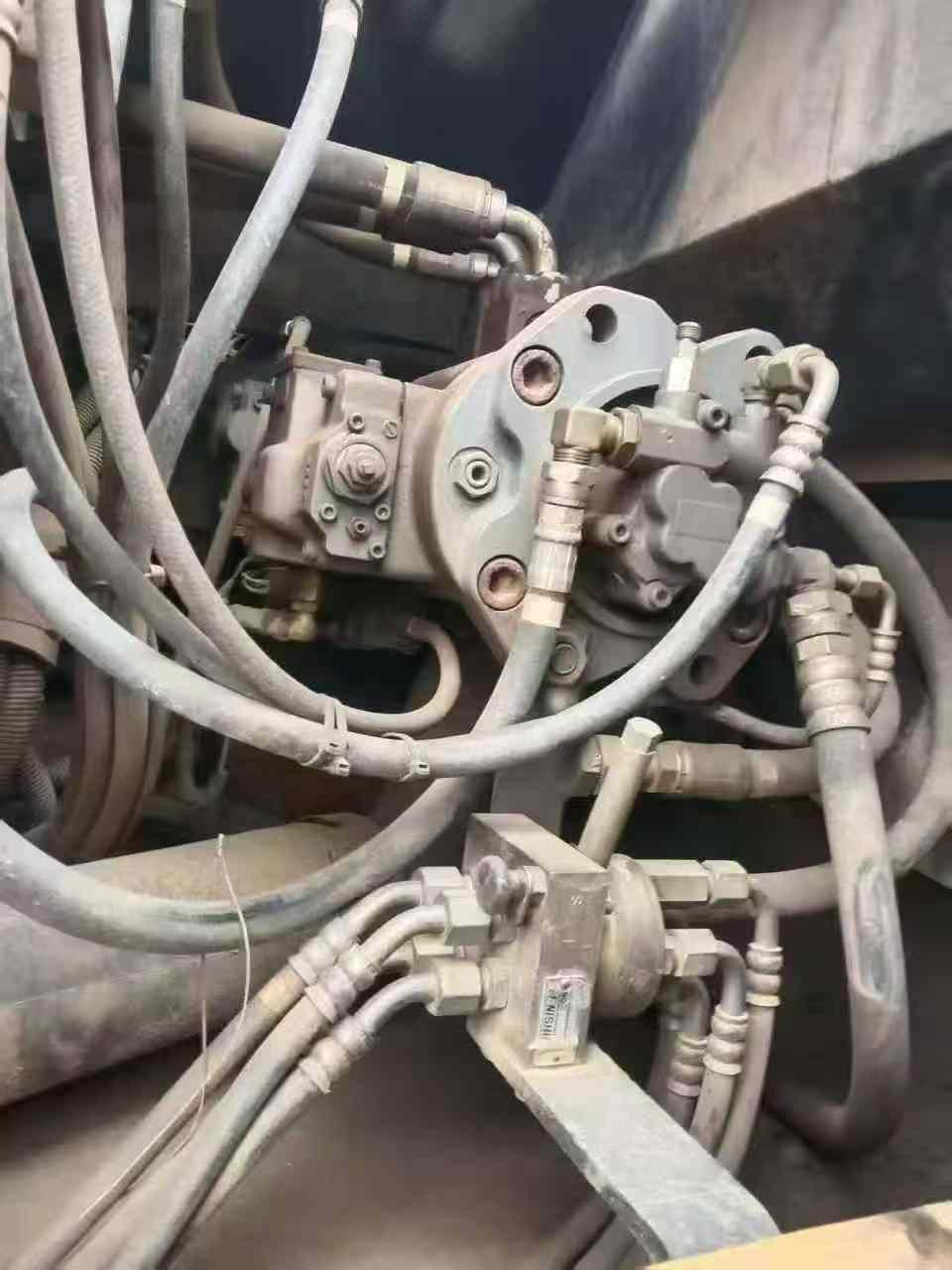 Buy Kato HD820 Used Excavator / 3