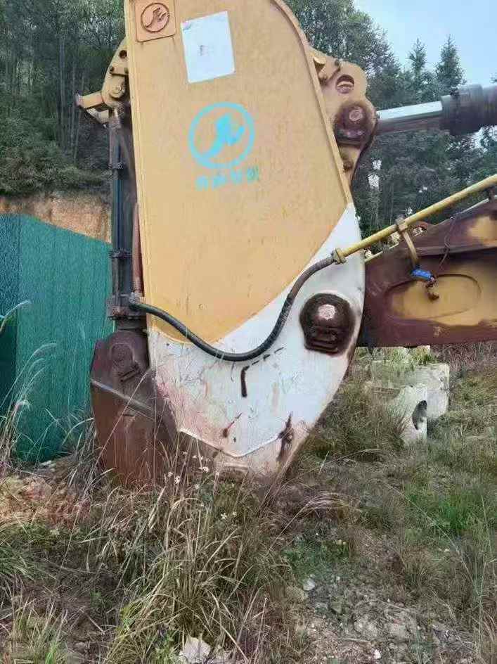 Buy Caterpillar 374D Used Excavator / 5