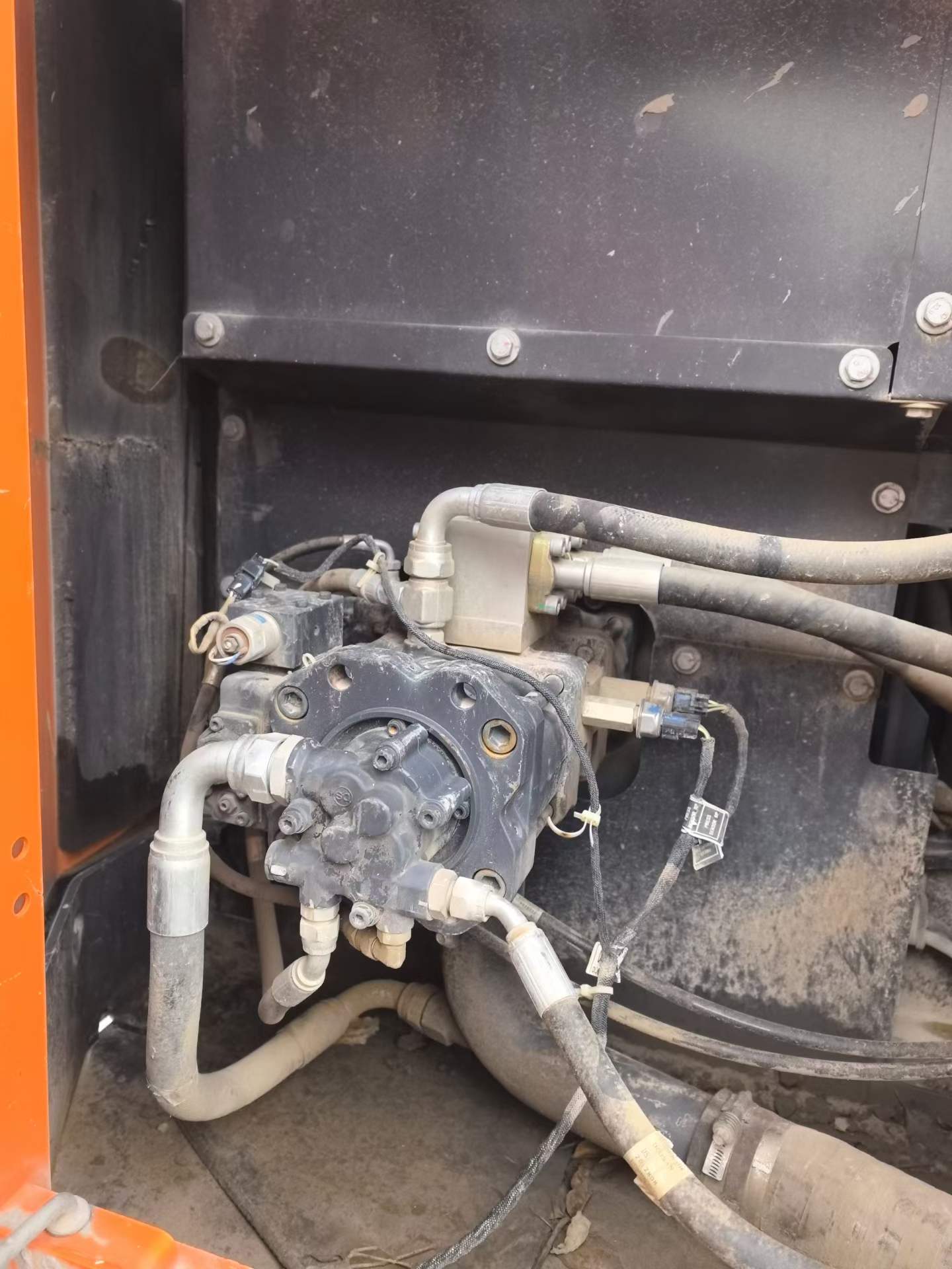 Buy Doosan S130W-3 Used Excavator / 4