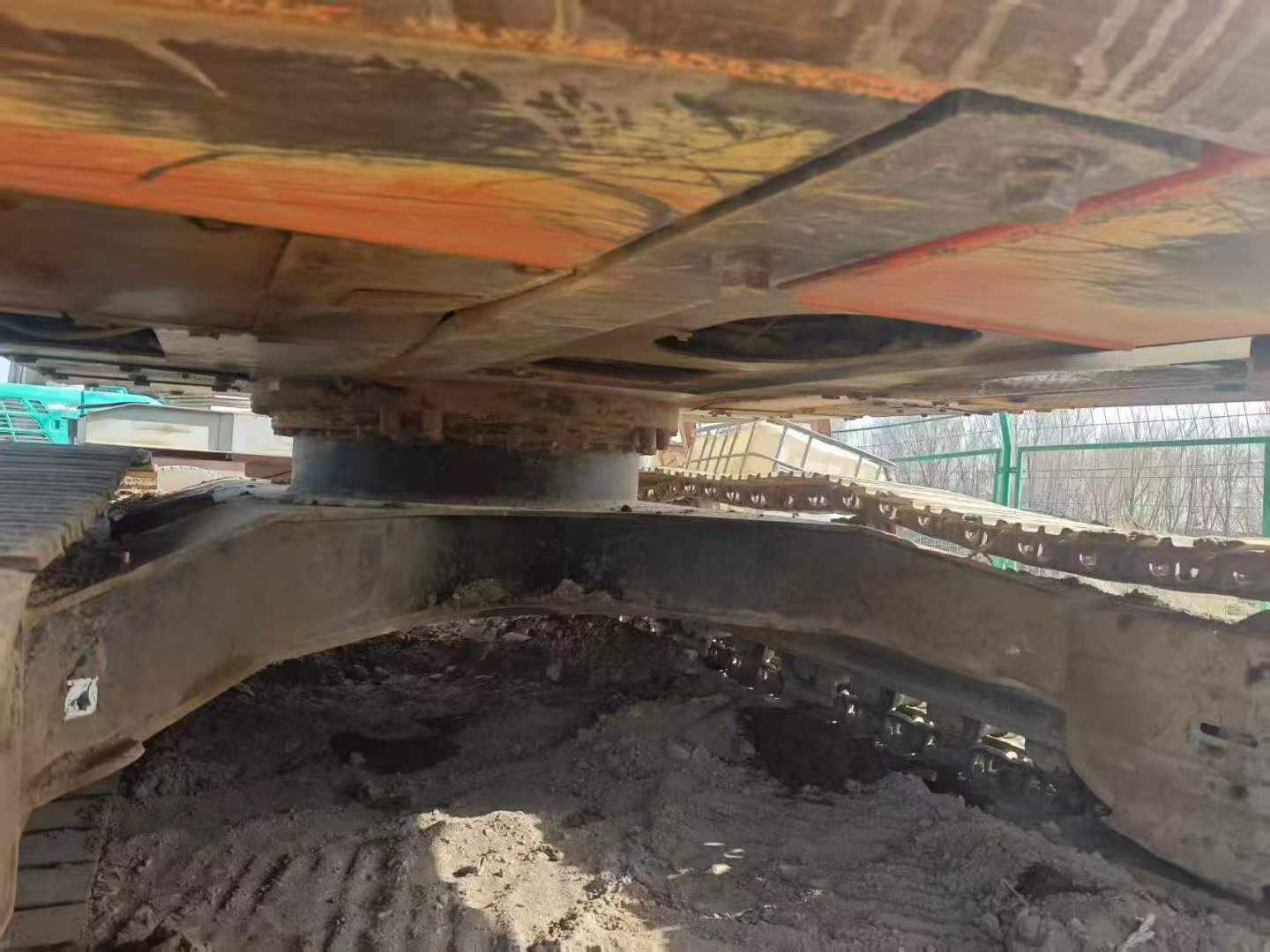 Buy Hitachi ZX260-3G Used Excavator / 2