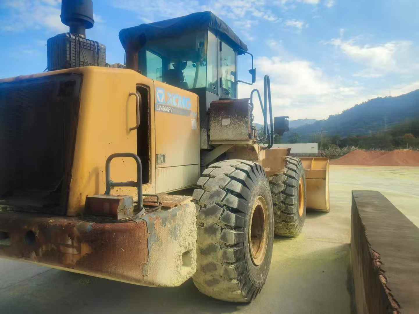 Buy XCMG XE50C Used Loader / 3