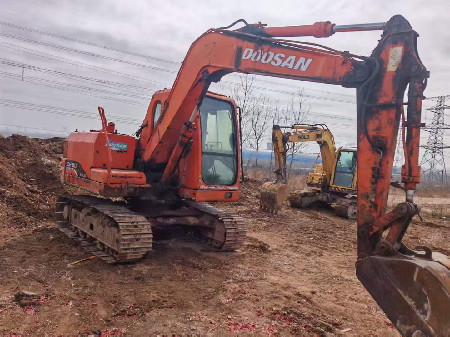 Buy Doosan DH80 Used Excavator / 3