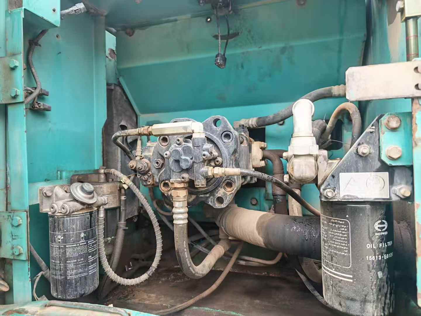 Buy Kobelco SK200-2 Used Excavator / 2