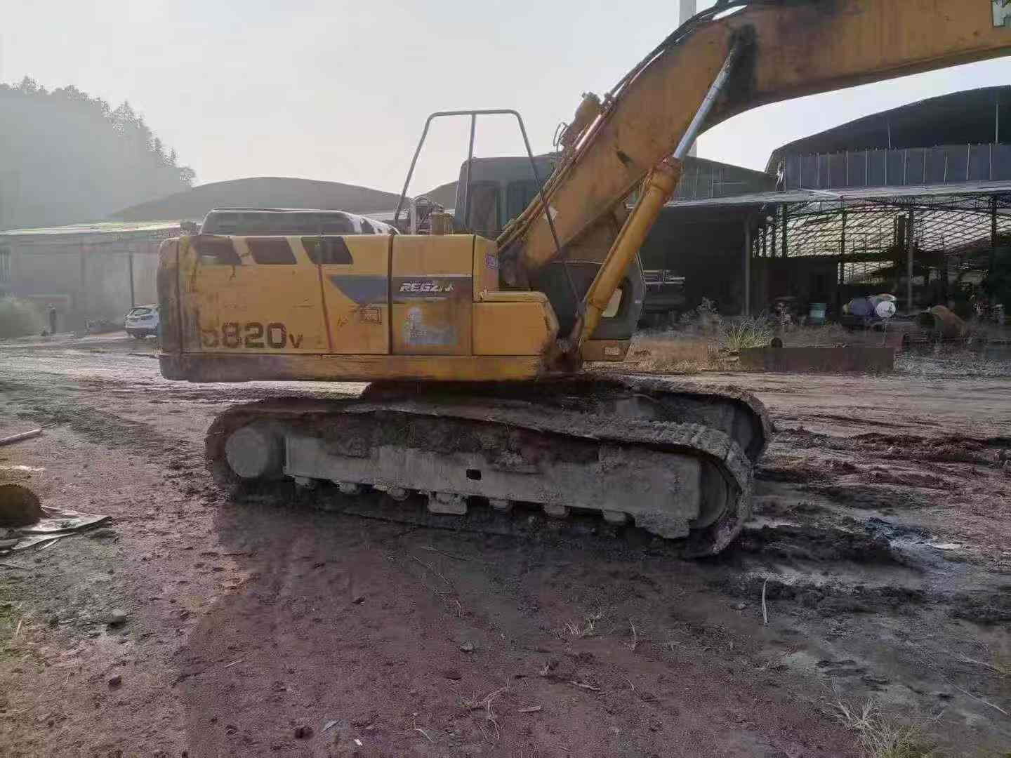 Buy Kato HD820 Used Excavator / 6