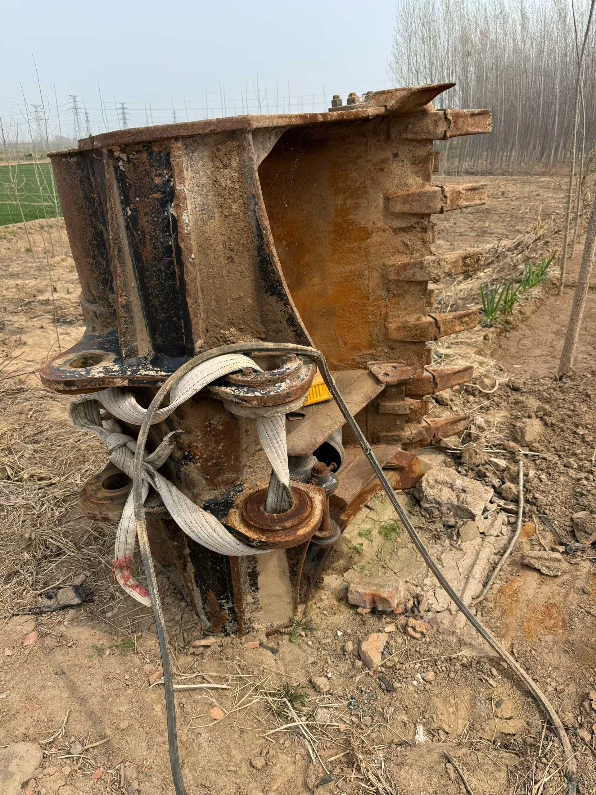 Buy Hitachi EX210-5 Used Excavator / 3