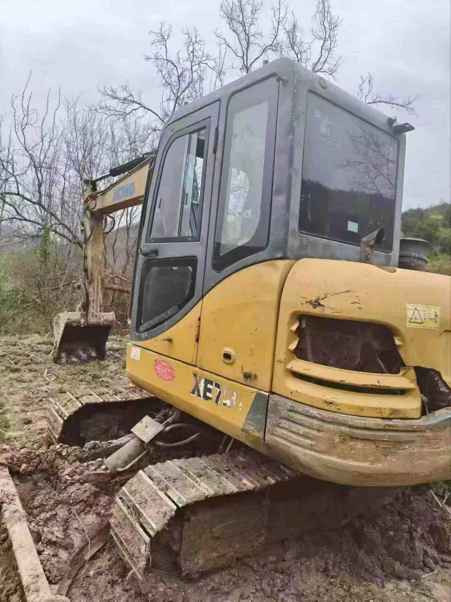 Buy XCMG XE60 Used Excavator / 3