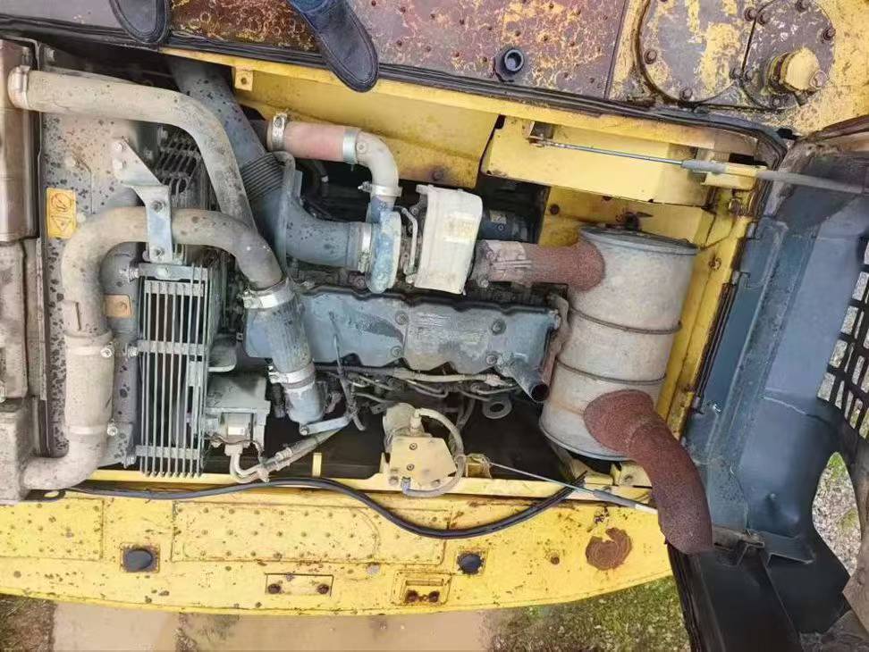 Buy Komatsu PC200 Used Excavator / 4