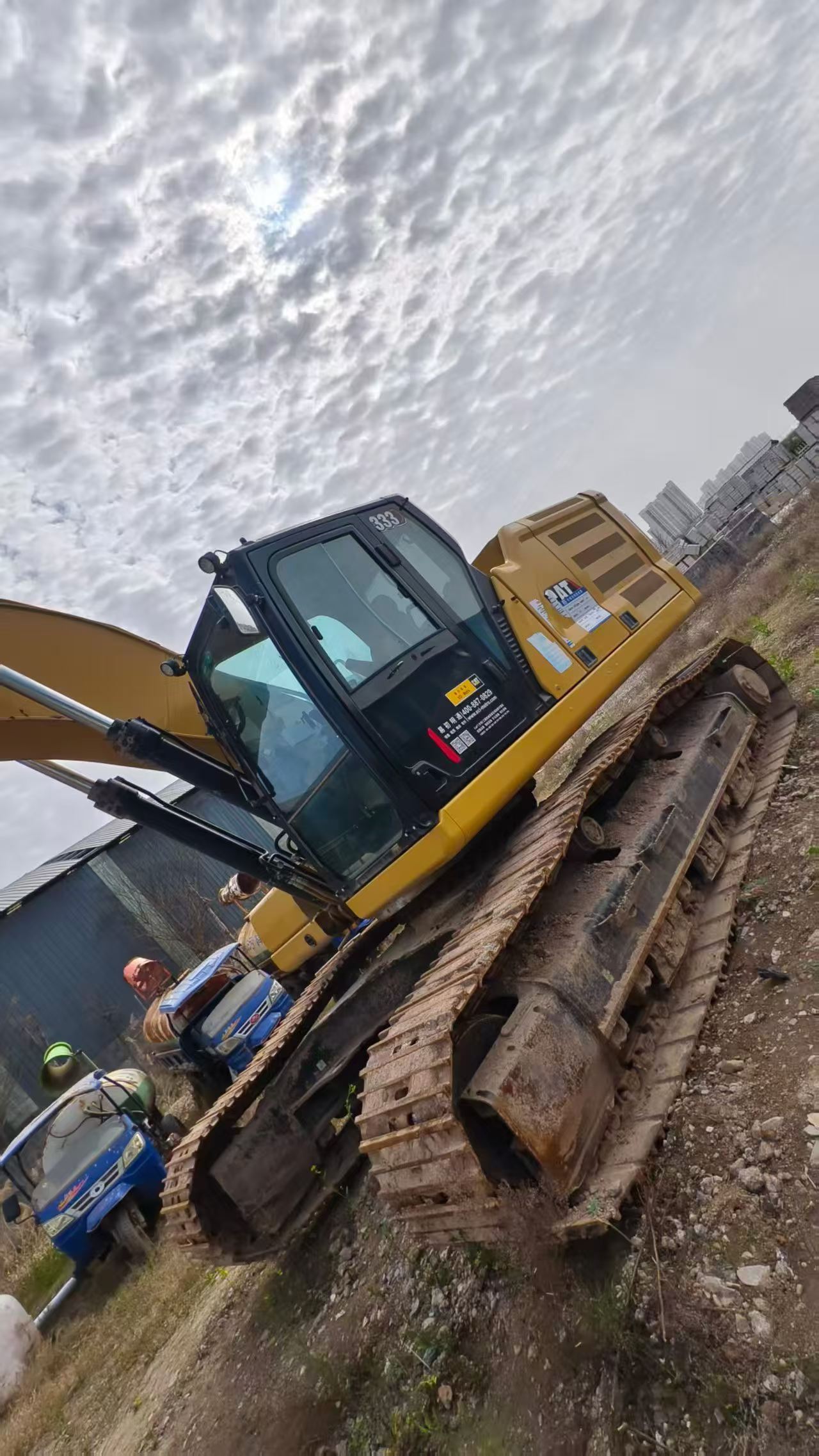 Buy Caterpillar CAT333  Used Excavator / 3