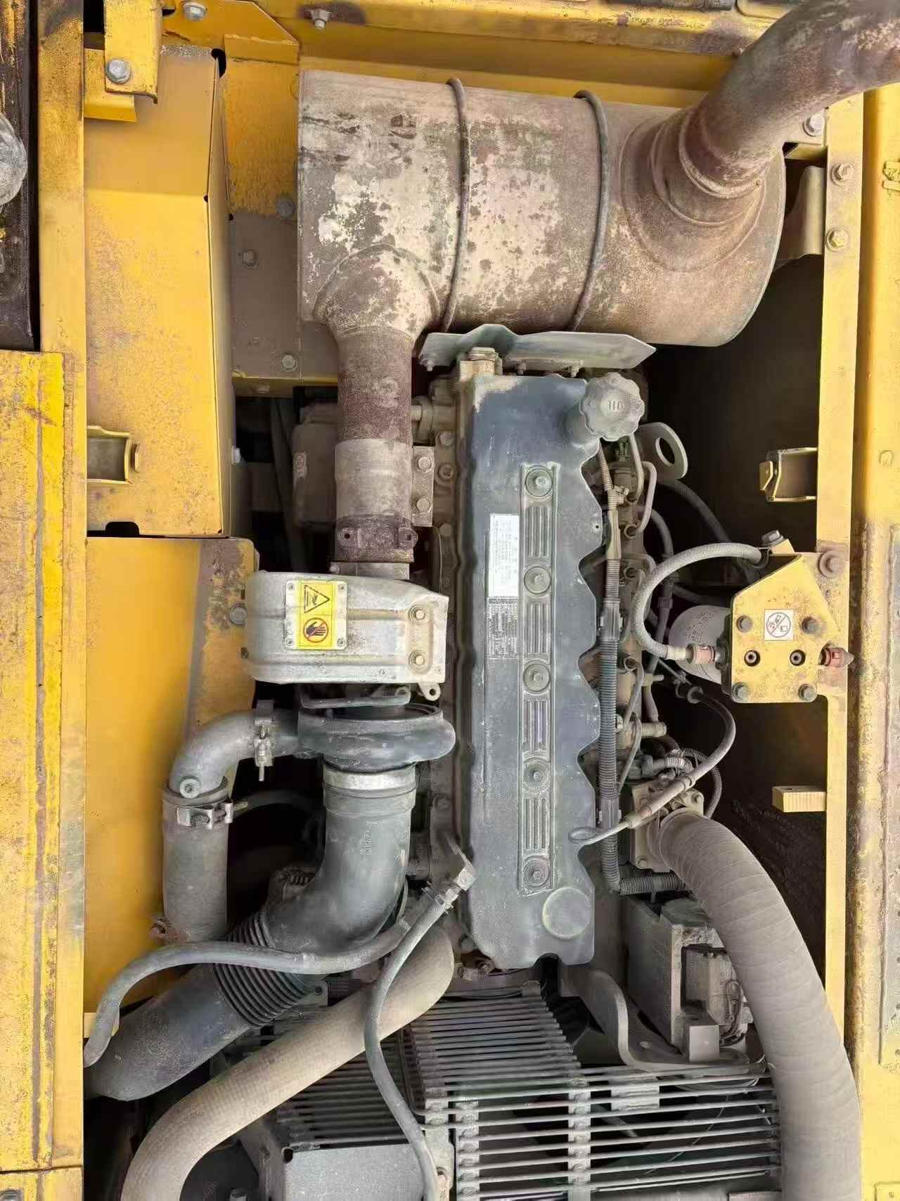 Buy Komatsu PC210 Used Excavator / 8