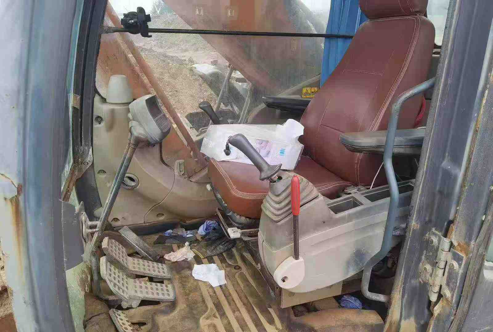 Buy Hitachi EX350 Used Excavator / 9