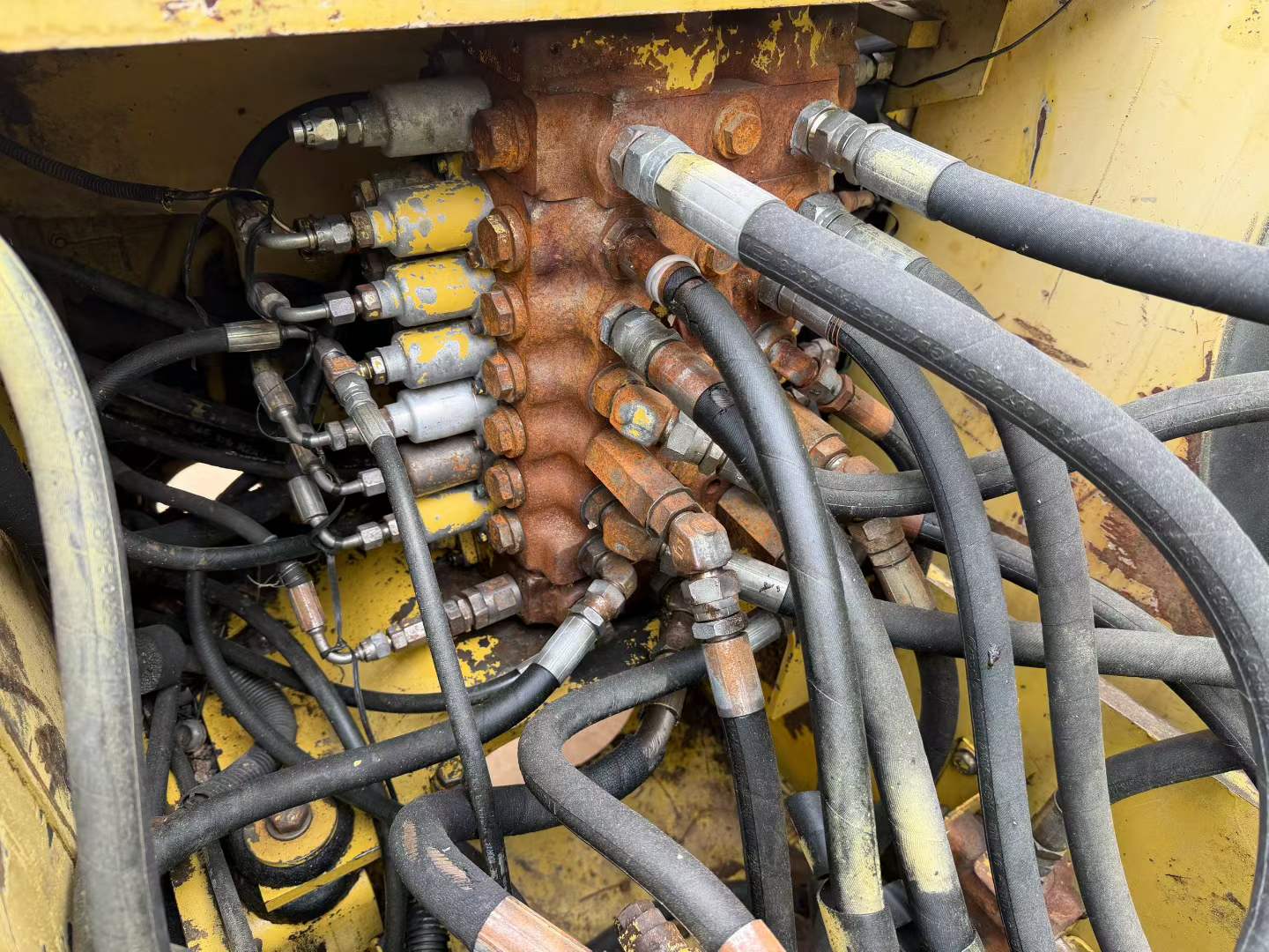 Buy Komatsu PC100-6 Used Excavator / 6