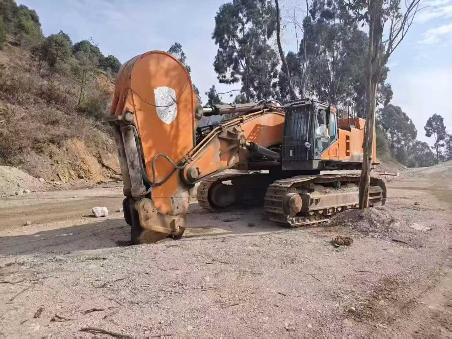 Buy Doosan DX800HD Used Excavator / 4