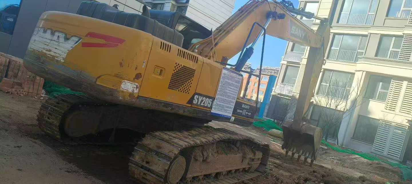 Buy Sany SY205C Used Excavator / 3