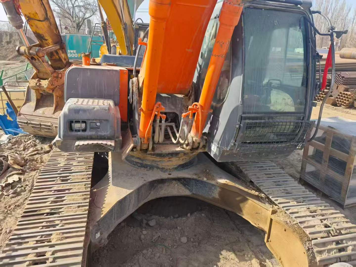 Buy Hitachi ZX260-3G Used Excavator / 4