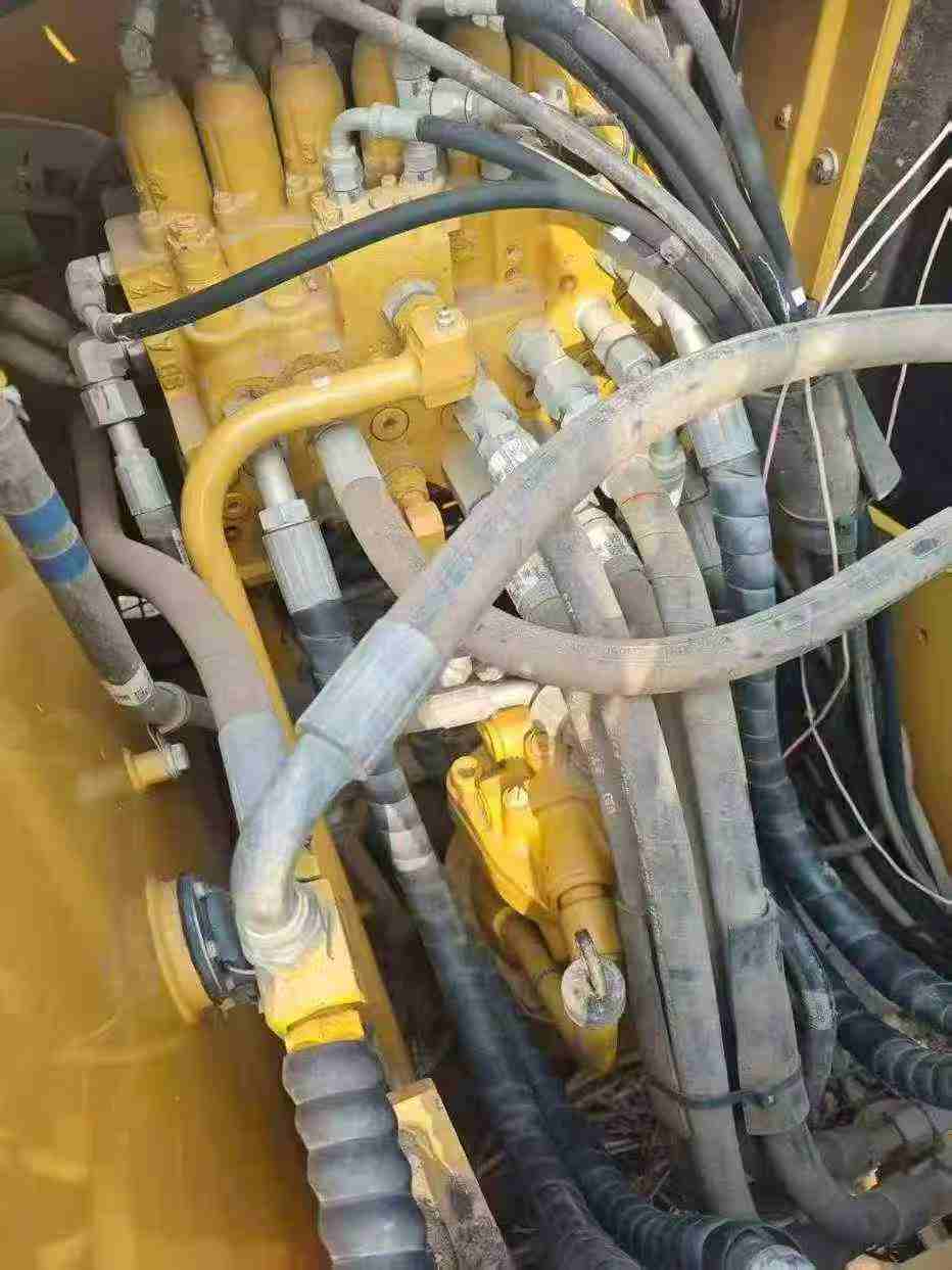 Buy Caterpillar 313D Used Excavator / 4