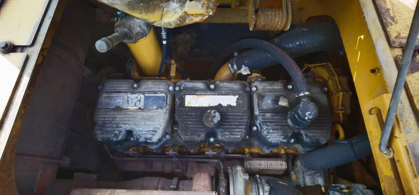 Buy Caterpillar 365B Used Excavator / 9