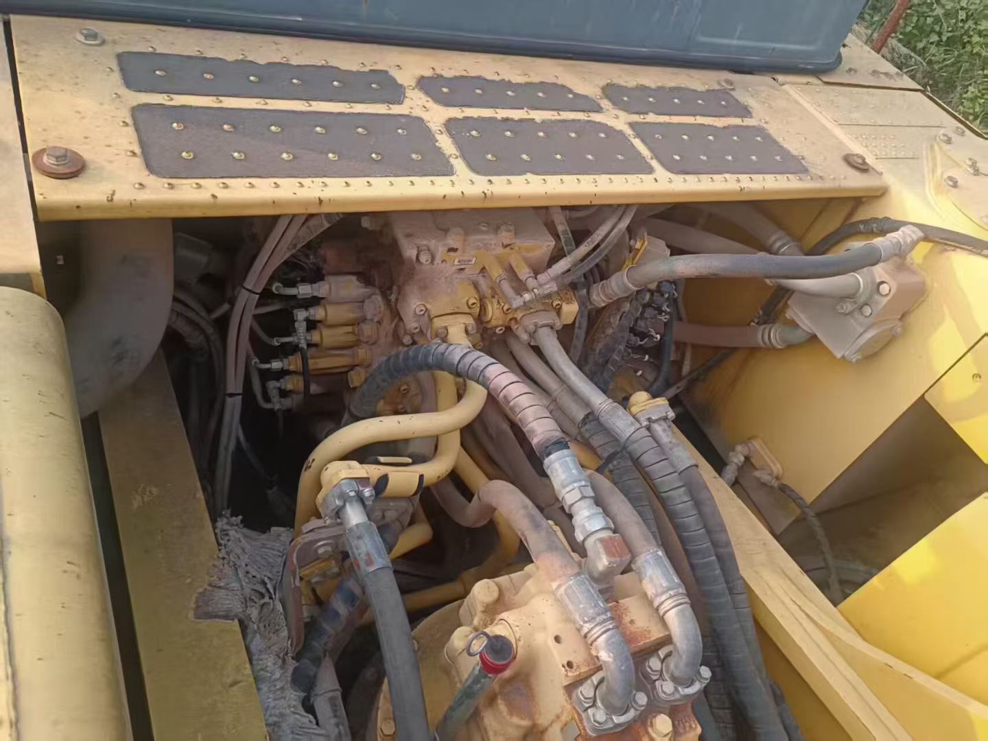 Buy Komatsu PC300-8 Used Excavator / 5